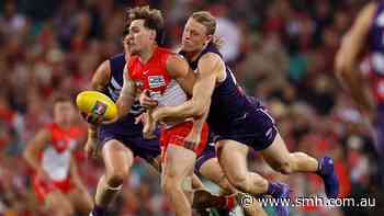 AFL LIVE: Freo, heave-ho: Swans left heartbroken in front of 45,000 at the SCG as Dockers storm into grand final