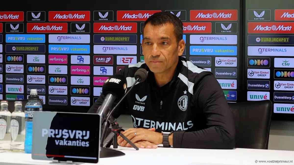 Van Bronckhorst blij voor Oranje-debutant Zechiël: 'Een mooie stap voor hem'