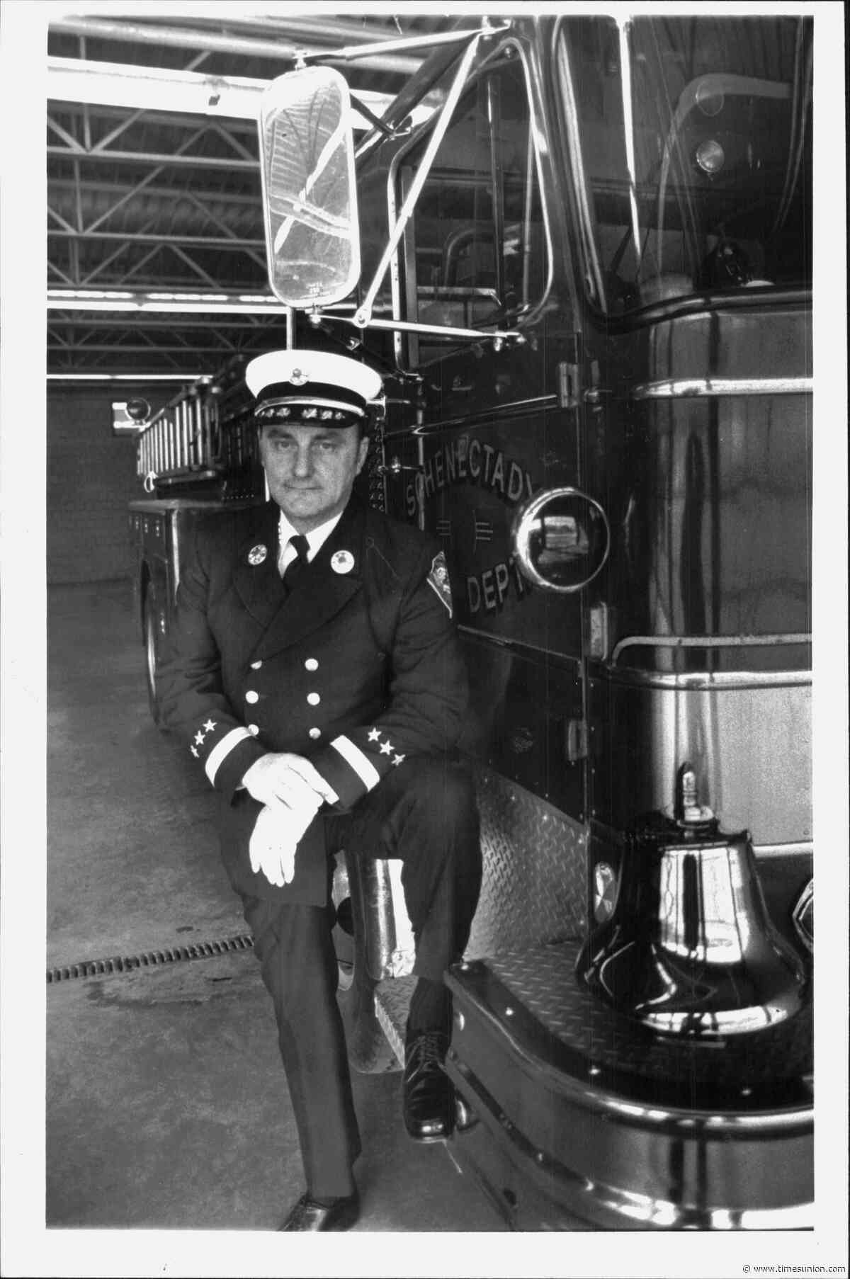 ‘Fireman’s fireman’ who rose to become Schenectady chief dies at 93