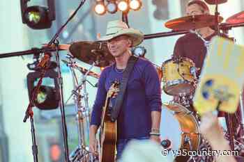 Kenny Chesney Says Social Media Gives Us 'Fake Intimacy'