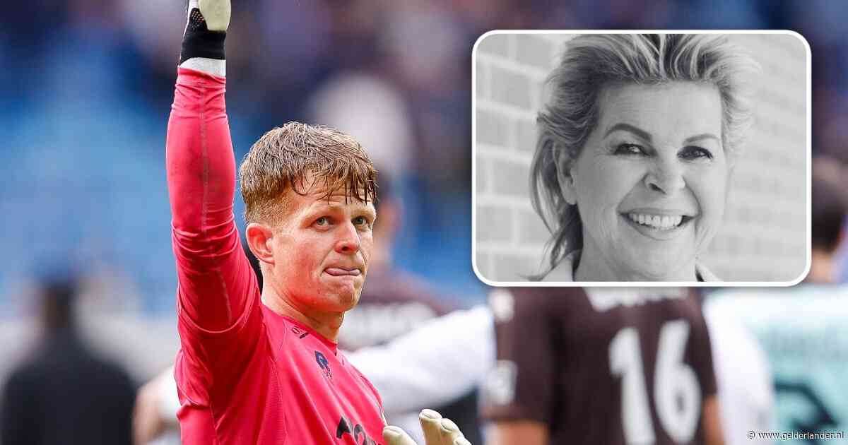 AZ en Telstar spelen zondag met rouwbanden vanwege overlijden Bartina Koeman