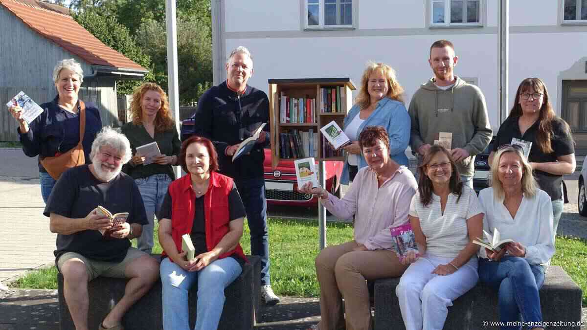 Sulzemoos stellt acht Bücherfensterl auf – kostenlos rund um die Uhr