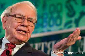 Warren Buffett Hands Over Berkshire Hathaway Chairman Role to Son Howard in Planned Succession