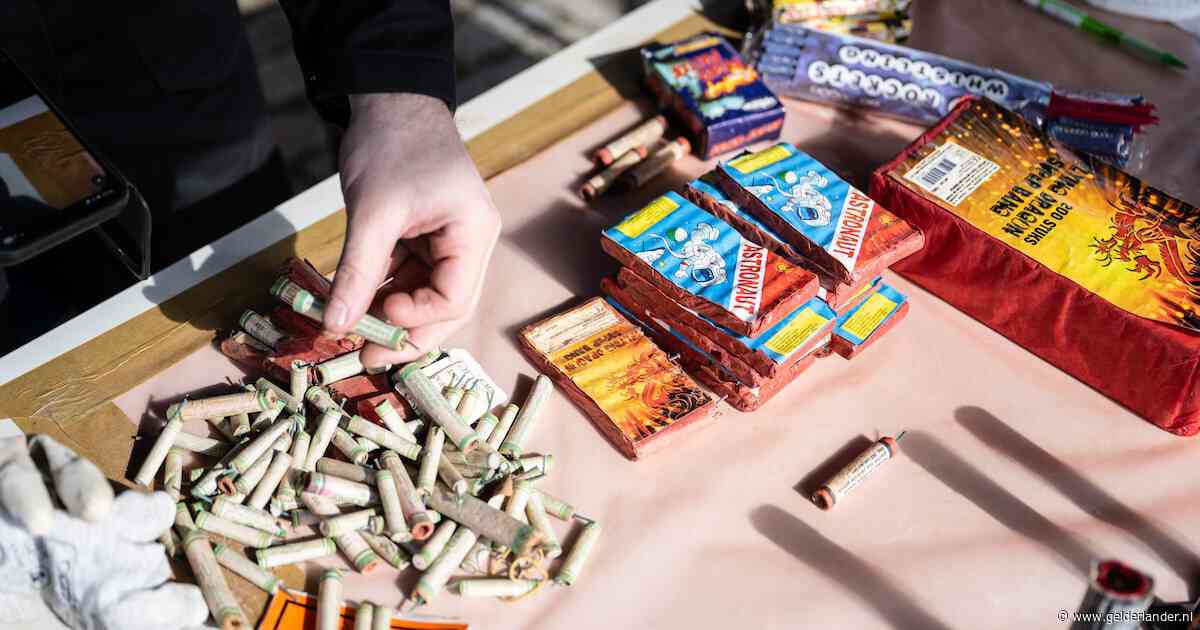 Arnhem koploper bij landelijke inzameling vuurwerk: 513 kilo opgehaald in Gelderse hoofdstad