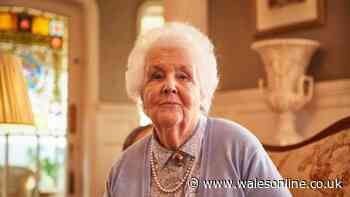 Coronation Street and Doc Martin star Stephanie Cole dies aged 84