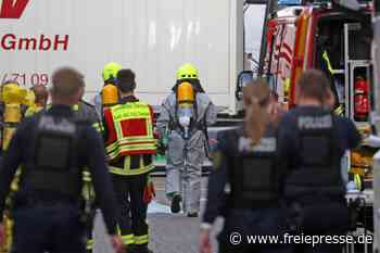 Feuerwehreinsatz in Werdau: Entzündlicher Stoff tritt aus