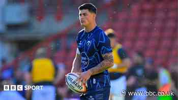Rees-Zammit to return to wing for new season