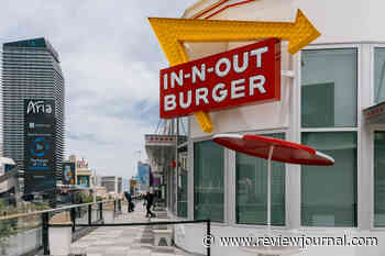 In-N-Out managers’ whopping yearly salary revealed: ‘Somebody pass me that paper hat’