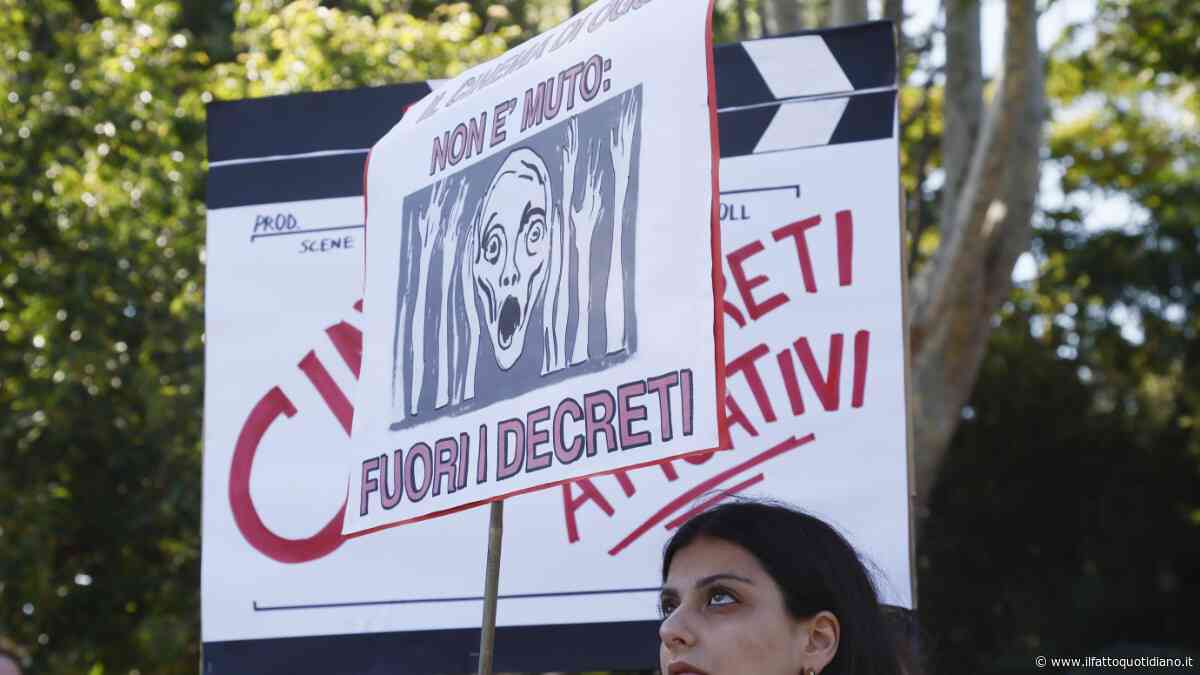 Siamo il paese dei bandi prorogati a 5 minuti dalla scadenza: il cinema soffoca nella burocrazia