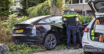 Automobilist aangehouden na wilde achtervolging in Roosendaal, gezin bijna aangereden