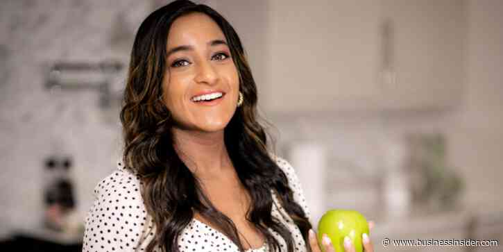 A dietitian with eczema shares the 3 simple ways she lowers inflammation for clearer skin — without restrictive eating
