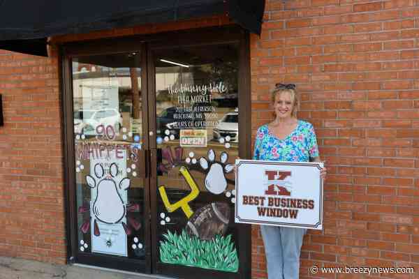Photos: KSD Celebrates “Paint Kosciusko Maroon” Winners and Community Whippet Pride