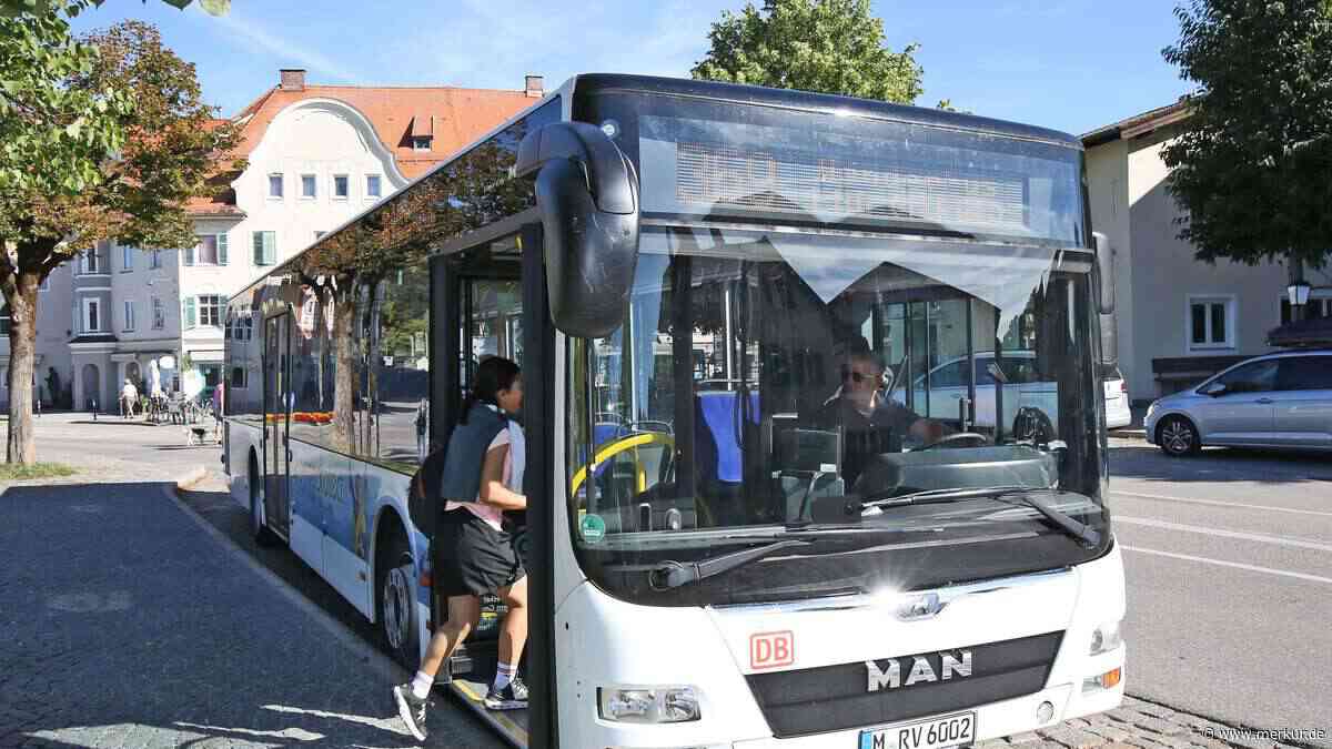 Bergbus: An schönen Tagen Gedränge wie in der Tokioter U-Bahn