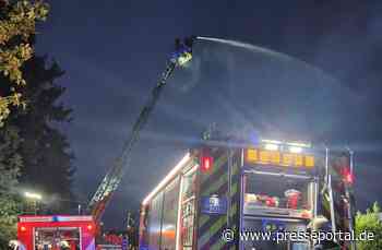 FW Ense: Zugübung: Brand in einem Maschinenlager