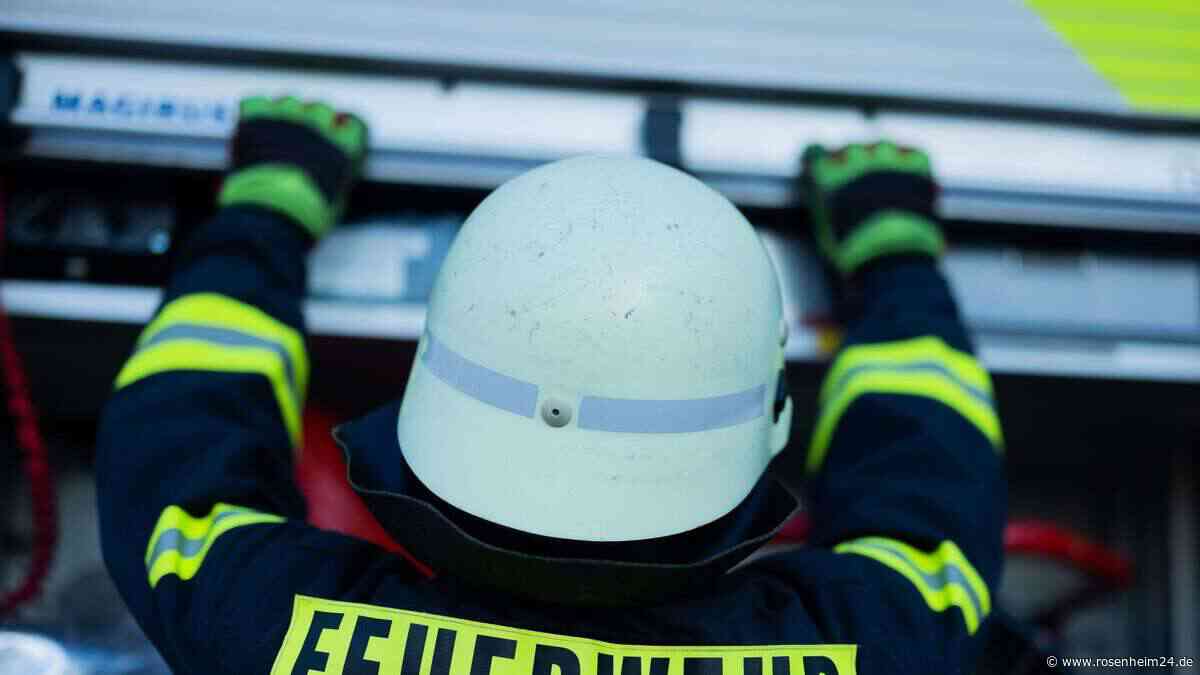 Microcar gerät in Wasserburg in Brand – Insassen reagieren schnell