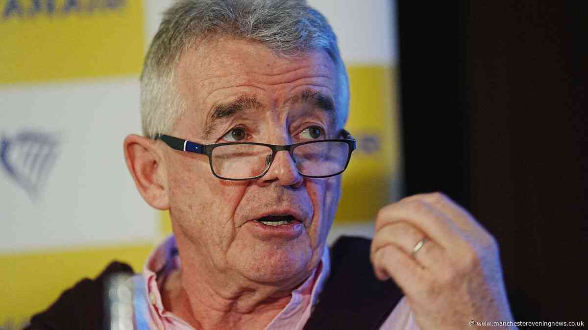 Ryanair boss issues apology over 'rapist' remarks after 'conversations with family and friends'