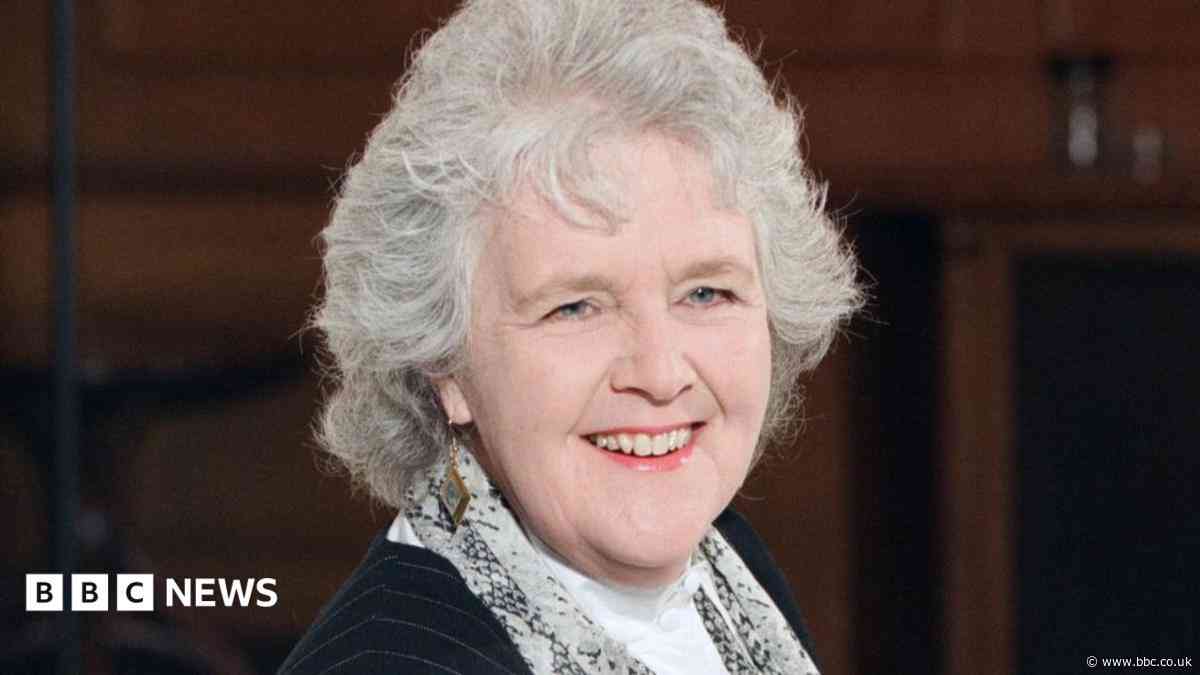 Tenko and Coronation Street actress Stephanie Cole dies aged 84