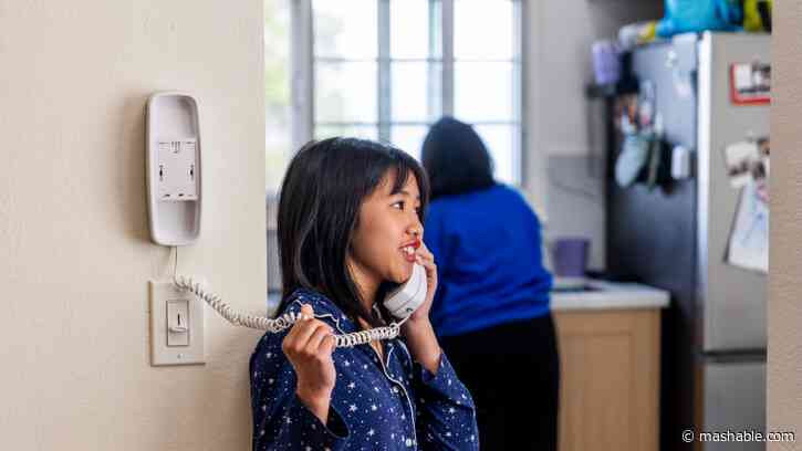 Verizon wants to kill landline phones in a matter of weeks