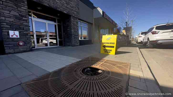 Mail-in ballot error affects 313 voters as referendum applications near 520,000