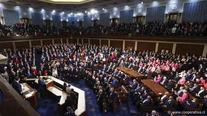 Legisladores de EE.UU. impulsan nueva votación para desclasificar más archivos de Epstein