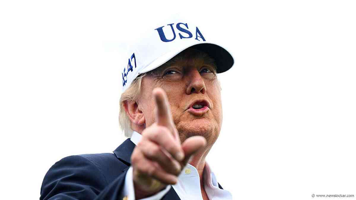 Donald Trump zet CNN, Politico en MSNOW per direct uit het Witte Huis: ’Voortdurend fictie en leugens’