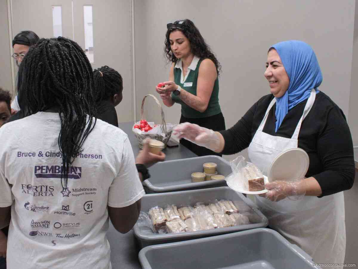 Meals on Wheels partners with Edmonton Catholic Schools to reach younger demographic