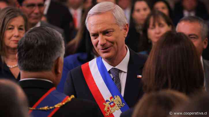 Presidente Kast llamó a "celebrar con responsabilidad" las Fiestas Patrias