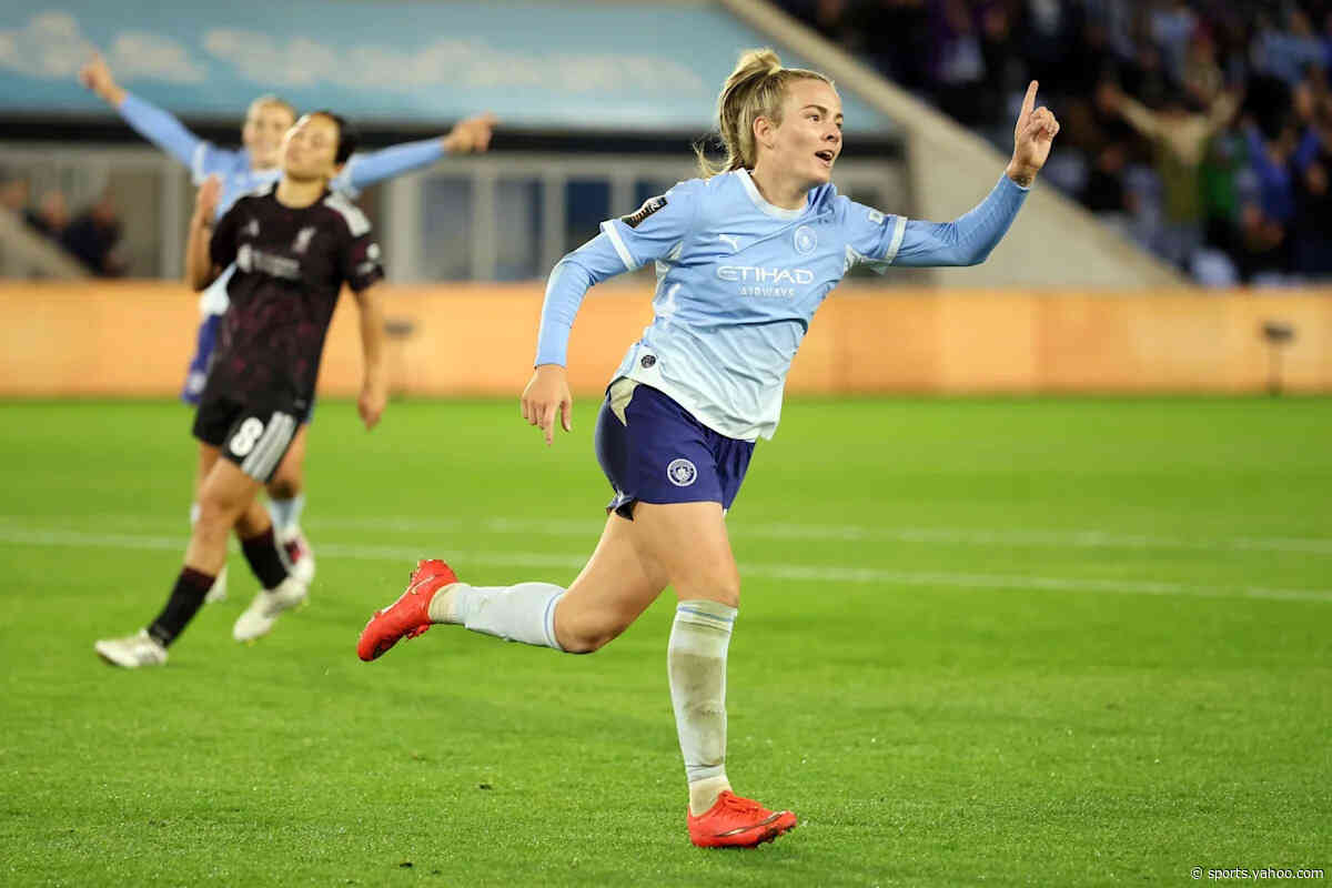WSL: Lauren Hemp on song as Man City bag last-minute win against Liverpool