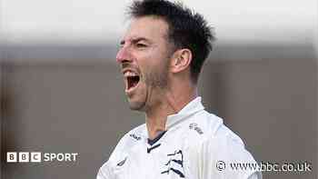 Rain arrives with Middlesex needing one Glos wicket