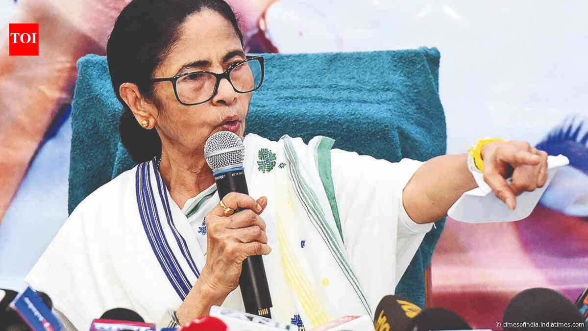 New symbols: Mamata gets 'football player', 'envelope' for rebel bloc