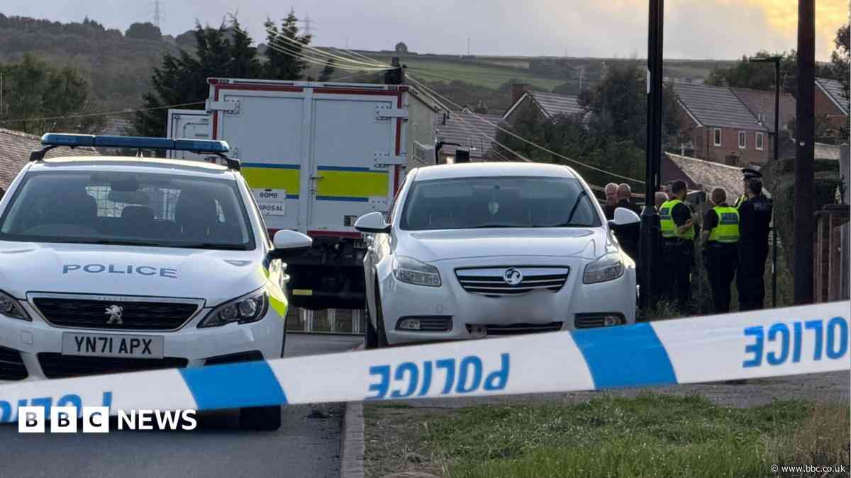 Further arrests after homes evacuated in search