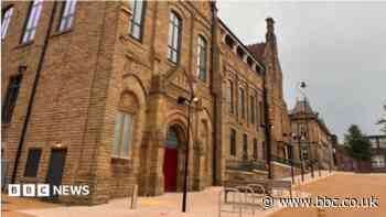 Leaderless council agrees to temporary power share