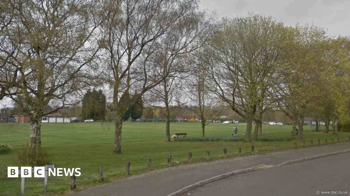 Jogger grabbed by e-scooter rider in park