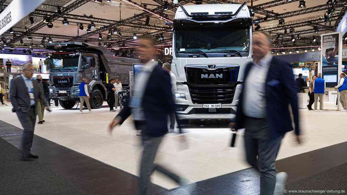 MAN-Chef fordert Aufschub für strengere EU-CO₂-Ziele bei Lkw