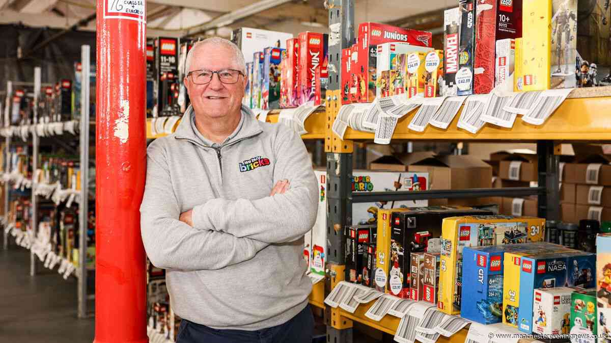 The men giving new life to old LEGO - and they'll buy your old bricks