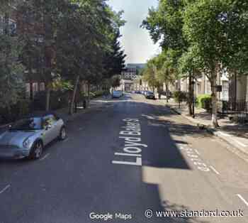 Clerkenwell stabbing: Man killed on London 'millionaire's row' as police launch manhunt