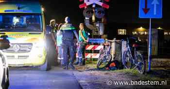 Zwaargewonde fietser negeerde bewust slagbomen bij spoorwegovergang Oud Gastel