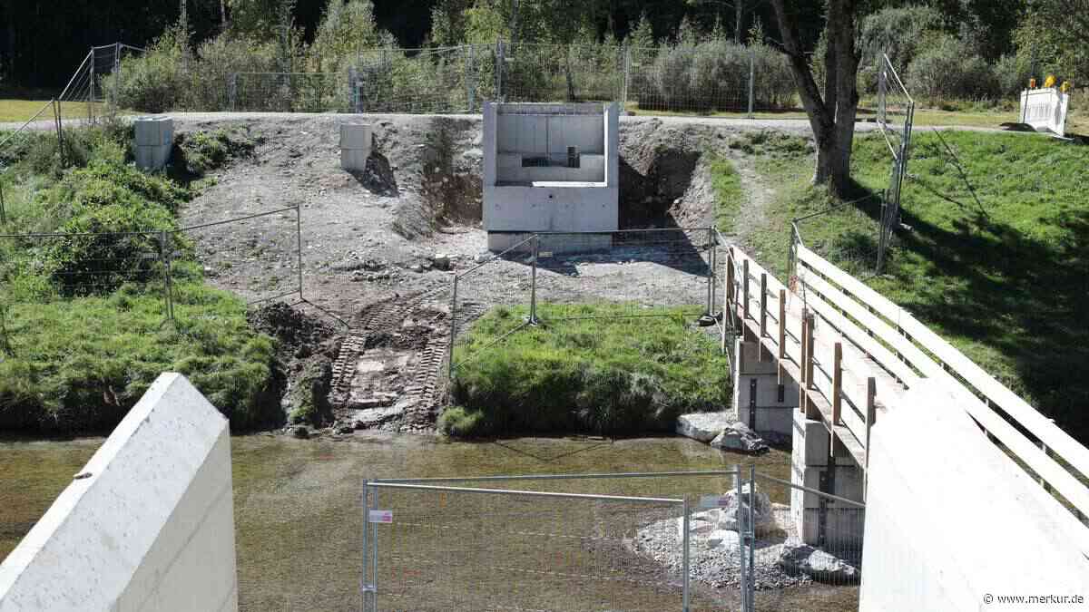 Beliebte Brücke wird neu gebaut: Jetzt kommt der 50-Tonnen-Koloss