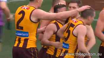 Wizard strikes early for Hawks