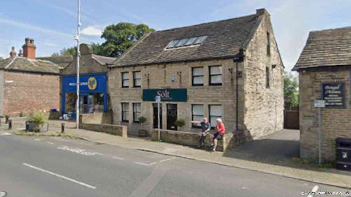 'Devastated' Huddersfield cafe owners announce closure plan after 'difficult year'
