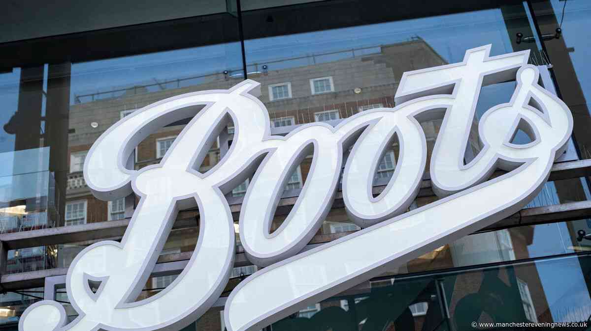 Boots reduces 'dentist-approved' electric toothbrush by £500 ahead of Black Friday