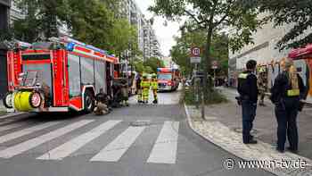 Zimmer in Flammen - 25 Verletzte: Bewohner stirbt bei Brand in Berliner Pflegeheim
