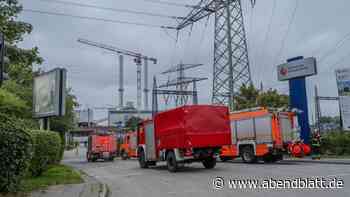 Brand im Kraftwerk Tiefstack – Feuerwehr rückt mit Großaufgebot an