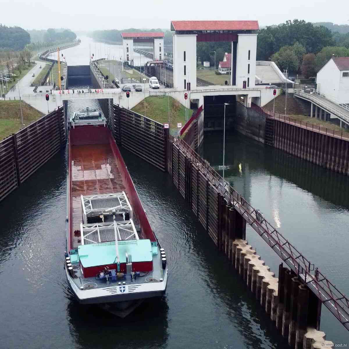 Port of Twente over dreigende kanaalsluitingen: 'We wachten al veel te lang'