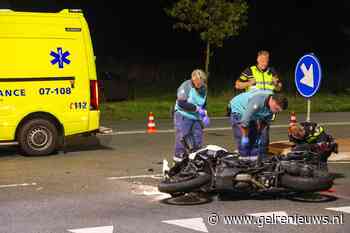 Motorrijder (26) gewond bij botsing met auto