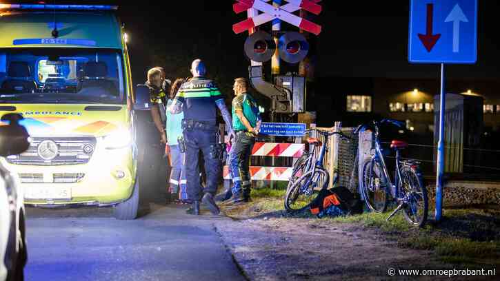 Zwaargewonde fietser negeerde slagbomen vlak voor botsing met trein