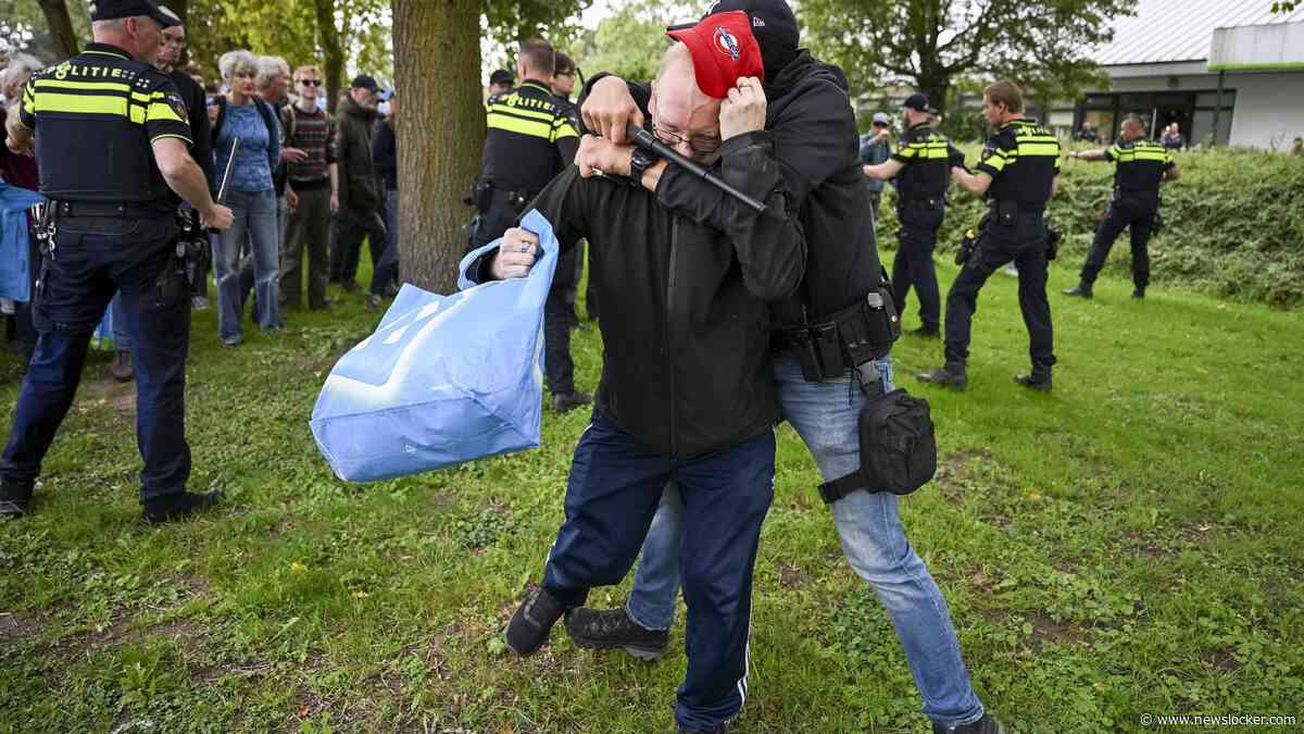 Extinction Rebellion-activisten op A12 bij Zevenaar: ME haalt demonstranten van de weg