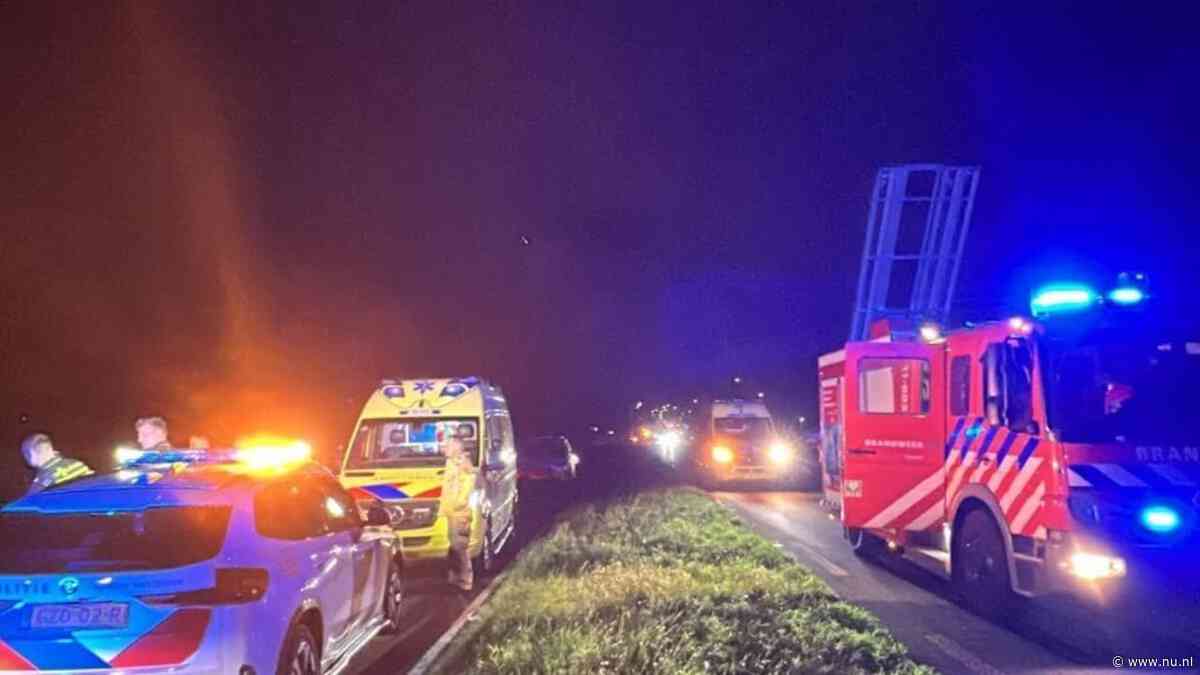 Jongen gewond nadat hij van rijdende trein viel bij Uitgeest: 'Levensgevaarlijk'