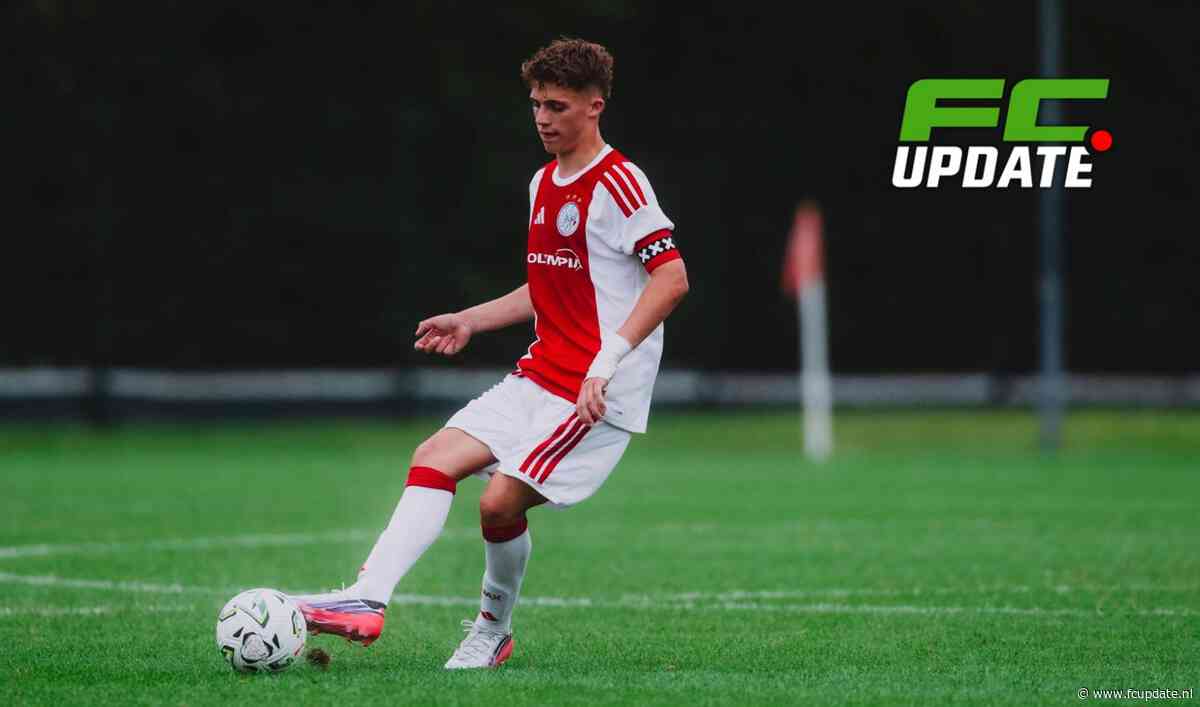 Ajax Onder-17 vernedert Feyenoord in Miniklassieker