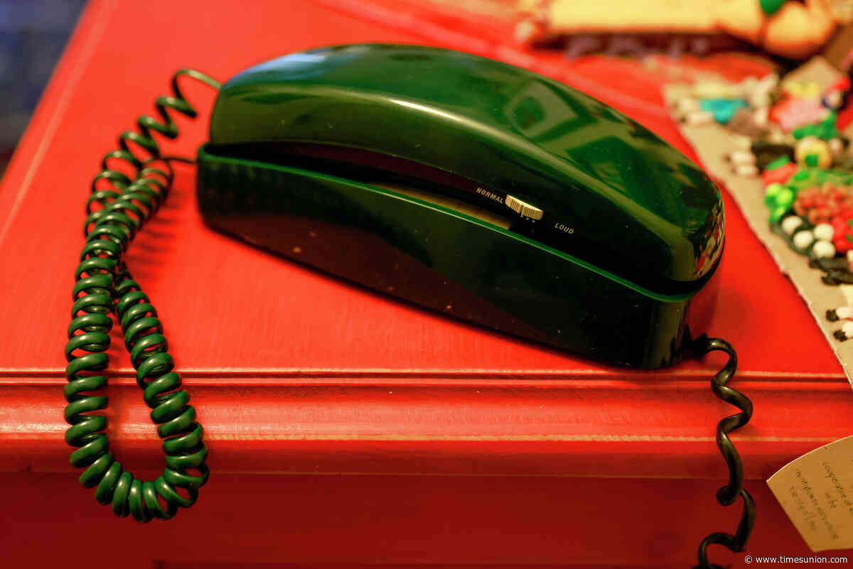 Churchill: Verizon says it’s last call for landlines
